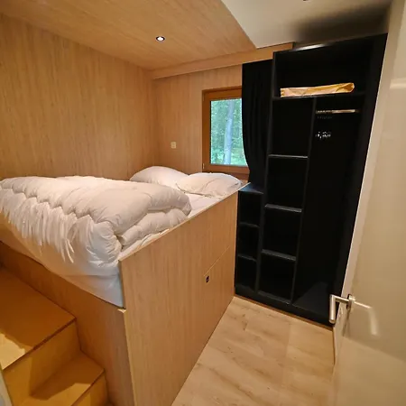 Detached Chalet With 2 Bedrooms